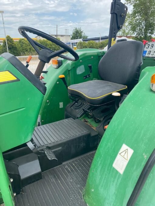 JOHN DEERE 5055E - Görsel 4